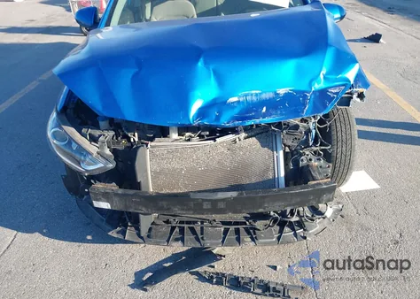 2017 Hyundai Elantra Se из США, поврежденный, VIN 5NPD74LF9HH114887